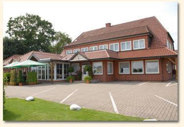Land-Gut-Hotel Restaurant Kreuz Meyer Stuhr Exterior photo